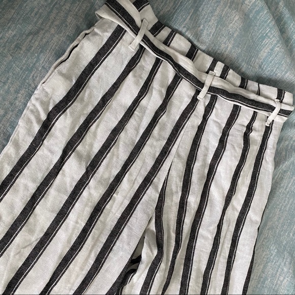 Striped High Rise Wide Leg Pants - Picture 5 of 9
